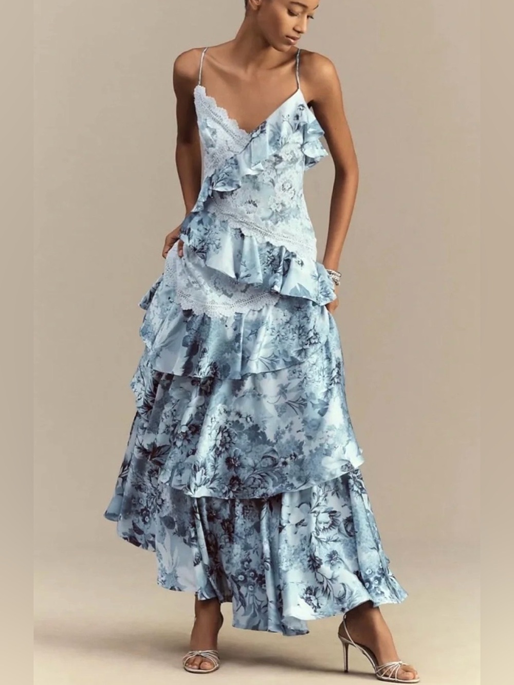 Anthropologie BHLDN Elora Sleeveless V-
Neck Ruffle Lace Maxi Dress SZ 6 EUC